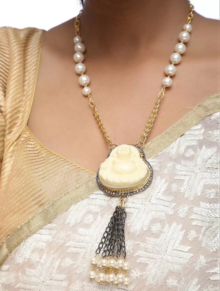 Alloy Budha Necklace in Pearl