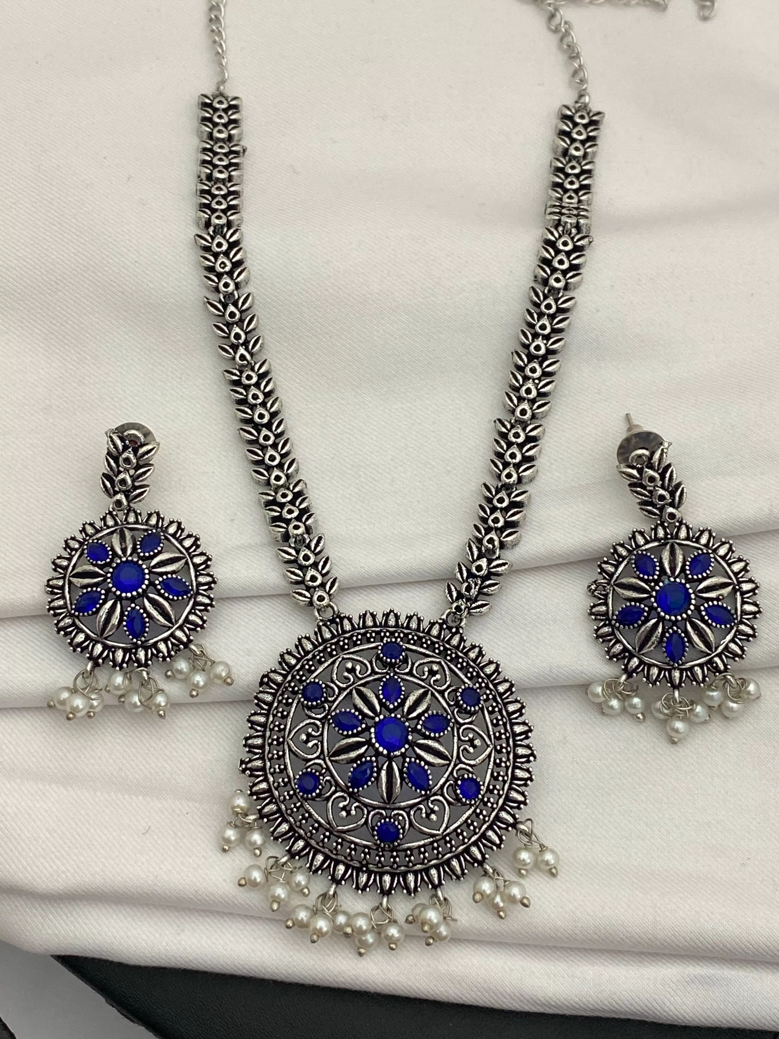 Elegant Silver Toned Blue Color Ethnic Antique Oxidized Necklace Set