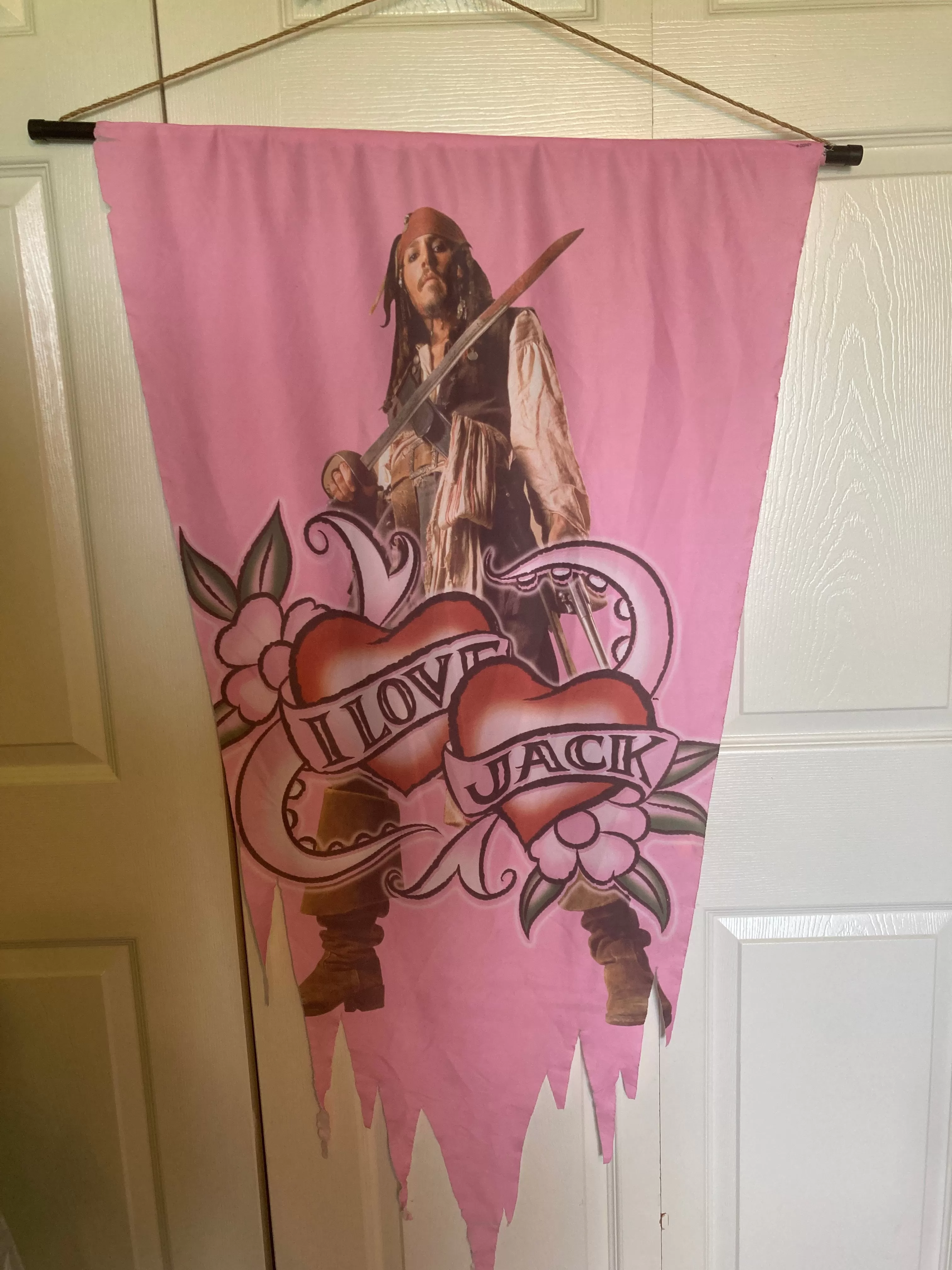 I Love Jack Pink Pirate Banner Flag, Pirates of the Caribbean, Johnny Depp