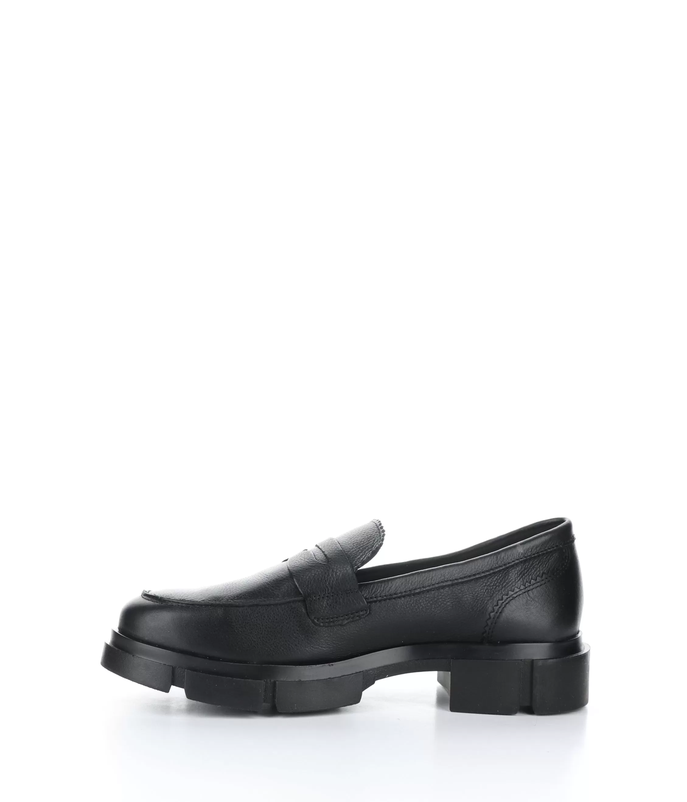 LAWN BLACK Slip-on Shoes