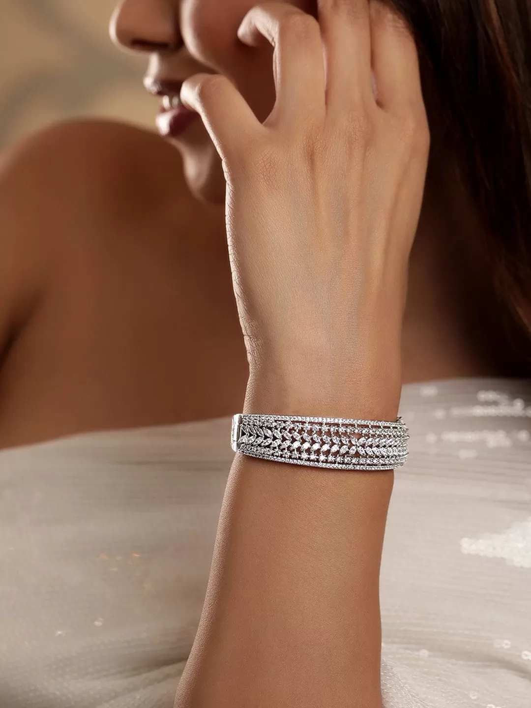 Rubans Elegance In Radiance Rhodium Plated Zirconia Studded Bracelet