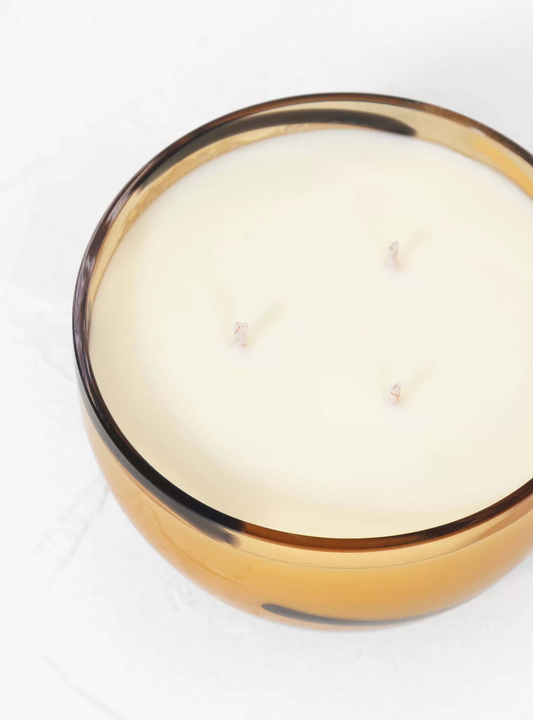 Yin Refillable Candle